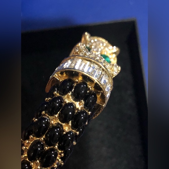 Natasha couture pave black onyx  green eyed serpent clasp bracelet bangle new - Picture 10 of 10